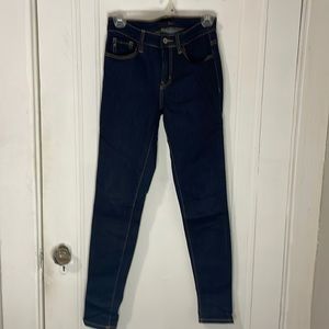 KanCan mid-rise skinny jeans, size 26